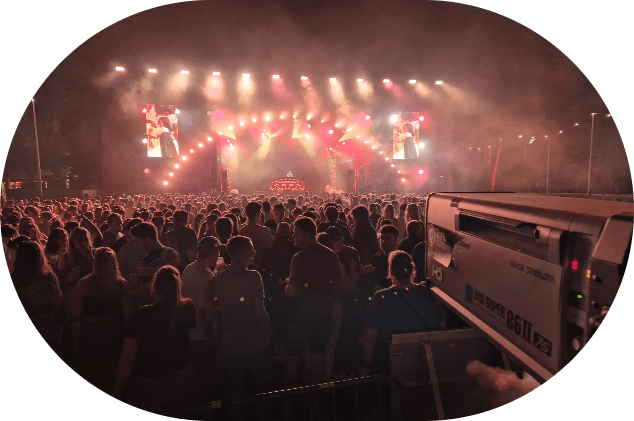 Genk on Stage LiveGroup verzorgde de schermcaptatie en live stream voor Genk on Stage met 6 camera\'s en een flightcase regieset in opdracht van de stad Genk.